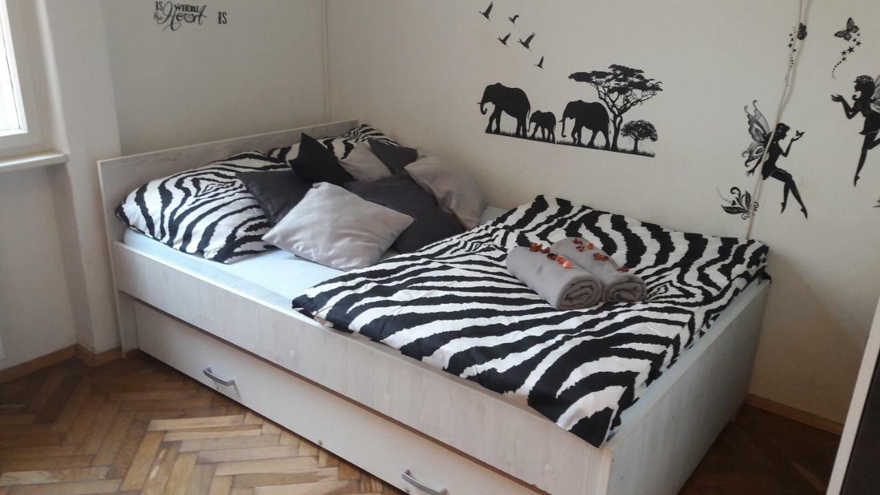 Apartment Marko Zagabria Esterno foto